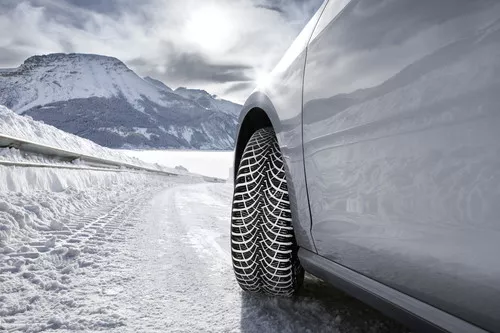 GoodYear UltraGrip 9+ - 3
