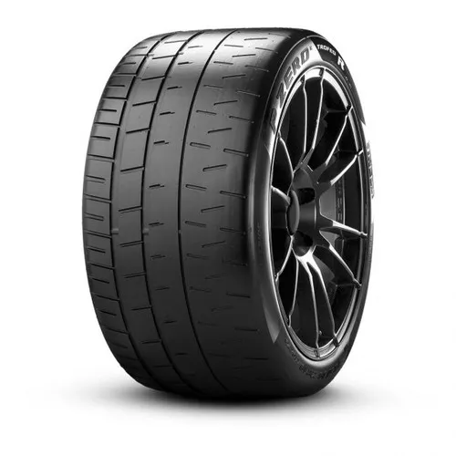 Pirelli P Zero Trofeo R - 9